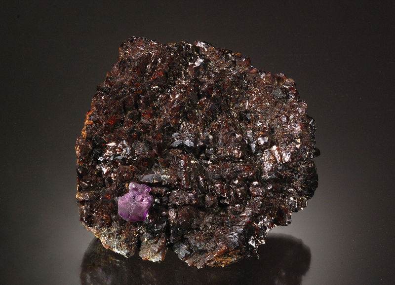 Sphalerite and Fluorite - Elmwood Mine, Carthage, Smith Co., Tennessee.jpg