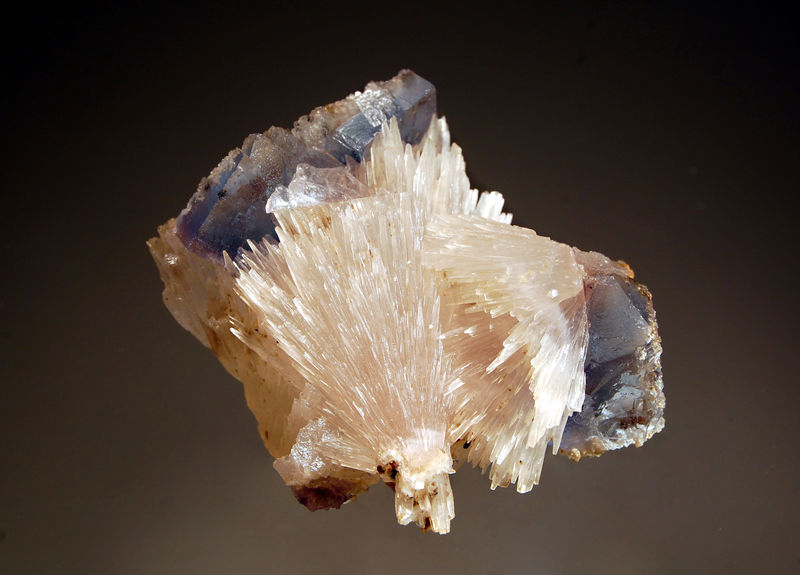 Strontianite - Minerva Mine.jpg