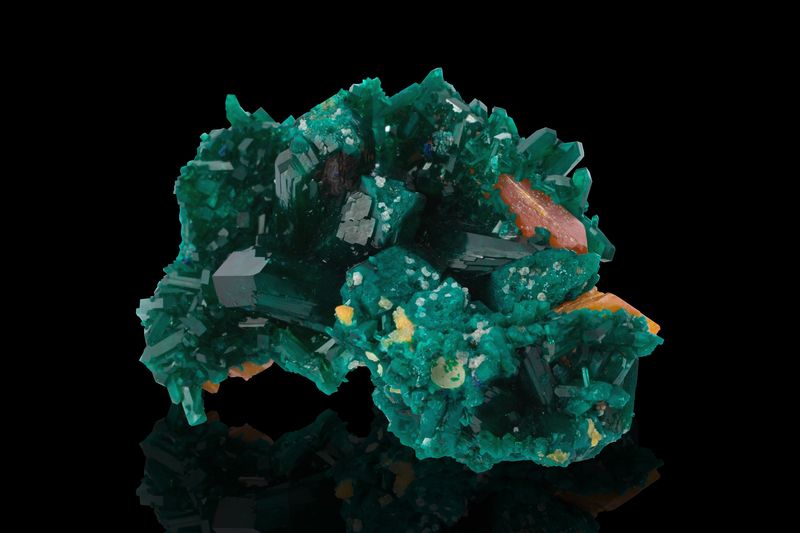 Wulfenite-MIM_Museum(1334-1).jpg