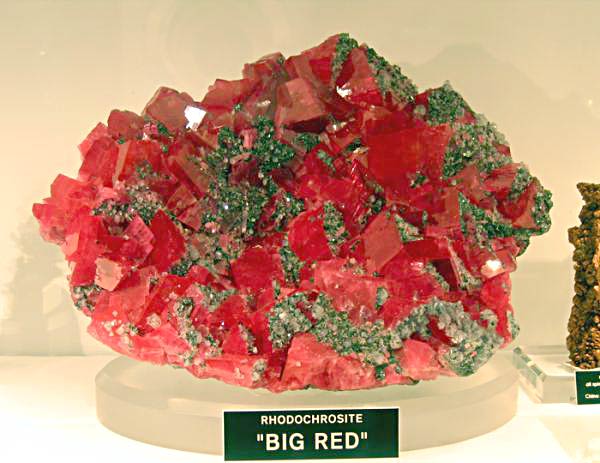 Tucson 2009 - Giant Rhodochrosite.jpg