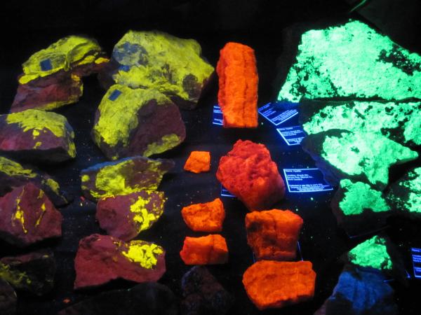 Tucson 2010 - Fluorescences 3.jpg