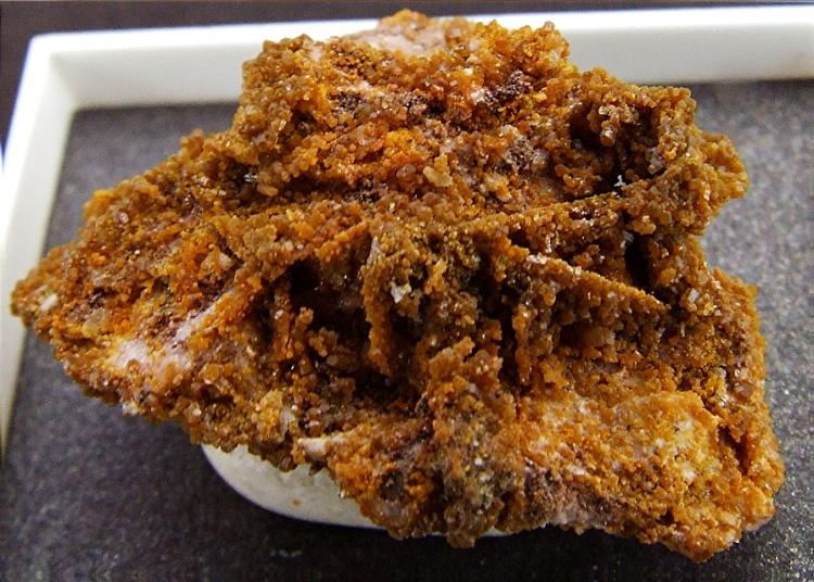 Vanadinite after Wulfenite.jpg