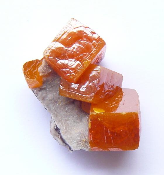 Wulfenite Ahumada mine mexico 2,8cm.JPG