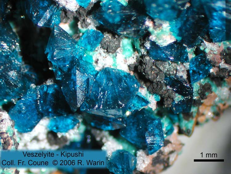 013-veszelyite_r.jpg