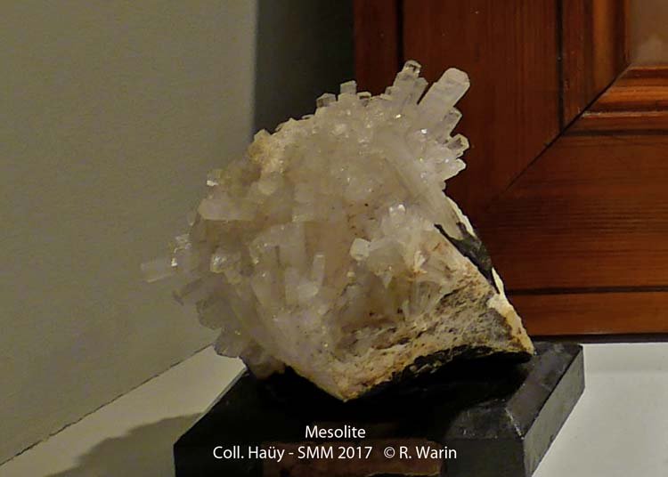 027-Haüy_Mesolite-00438_R.jpg