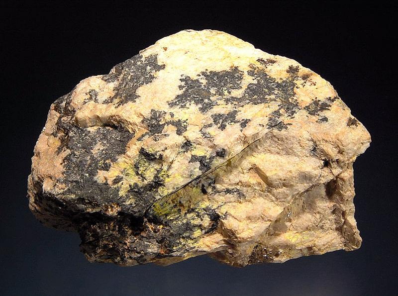 0333 Uraninite.JPG