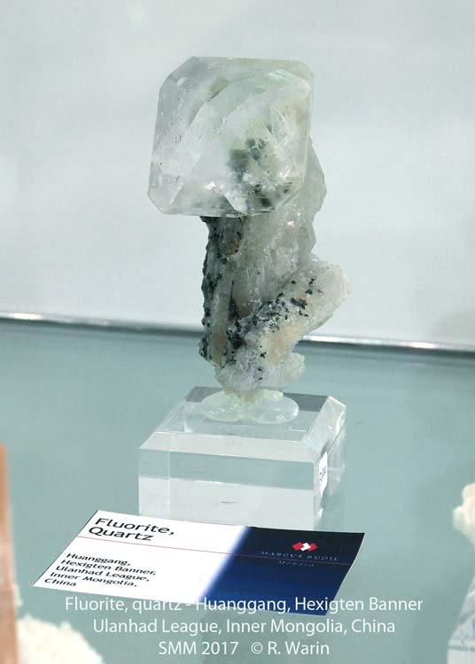 049-Fluorite_00462_R.jpg