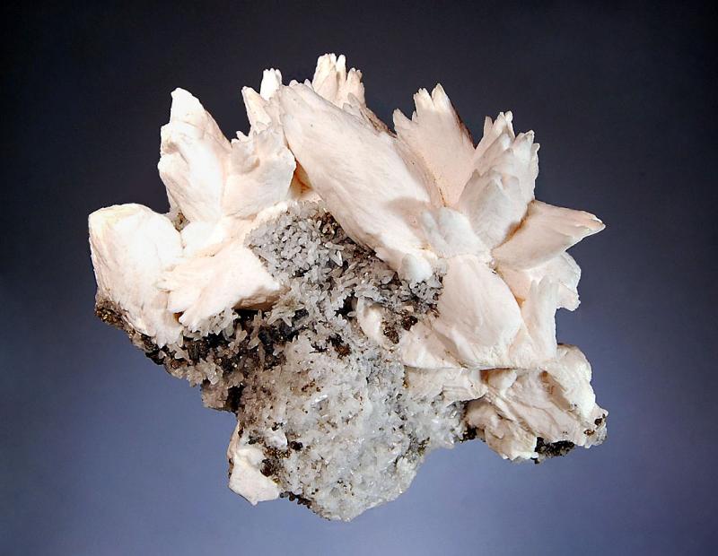 0569 Calcite-Mn.jpg