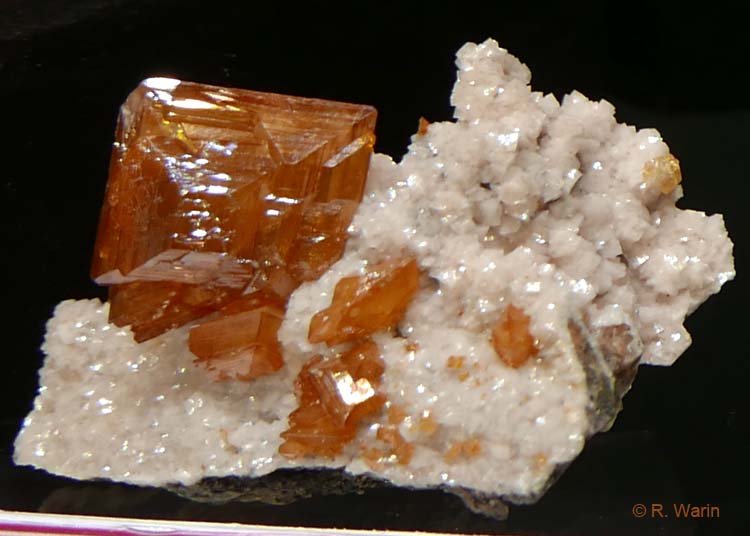 090-Wulfenite_20242_R.jpg