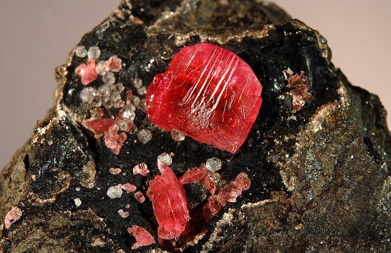 0994 Rhodochrosite (2).jpg