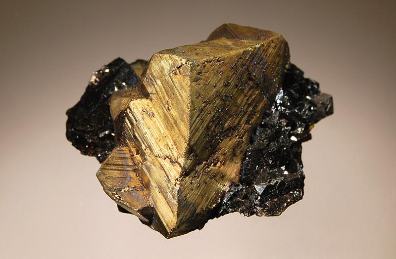 0998 Chalcopyrite.jpg