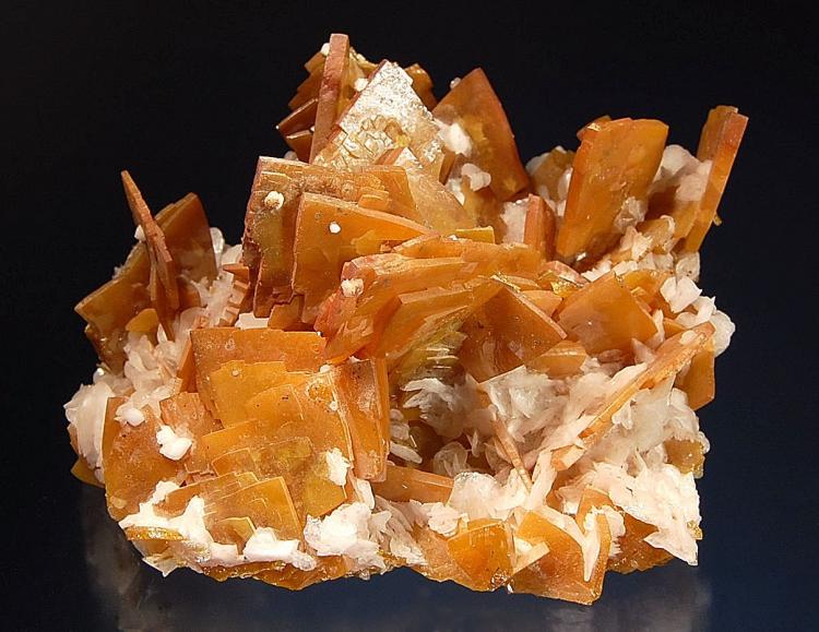 1055 Wulfenite.jpg