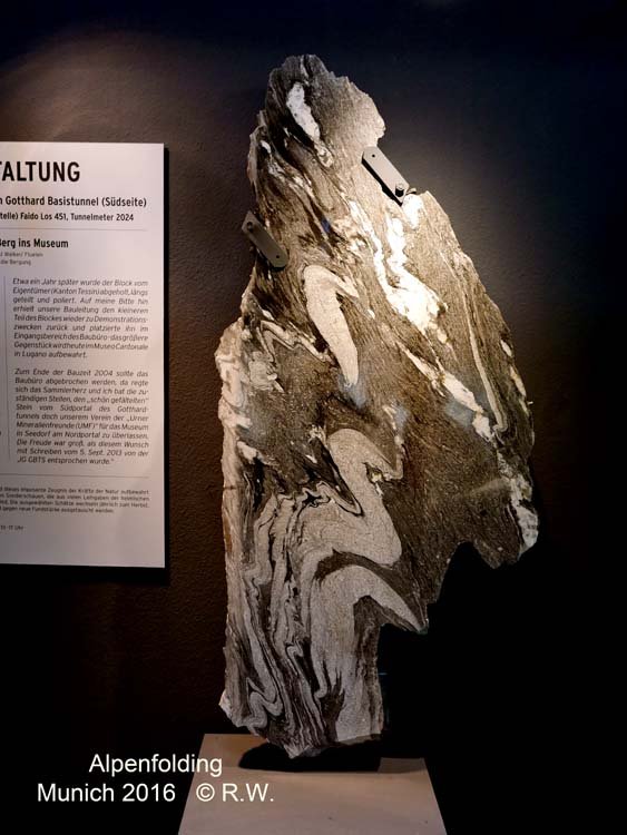 118-Alpenfolding_20842_R.jpg