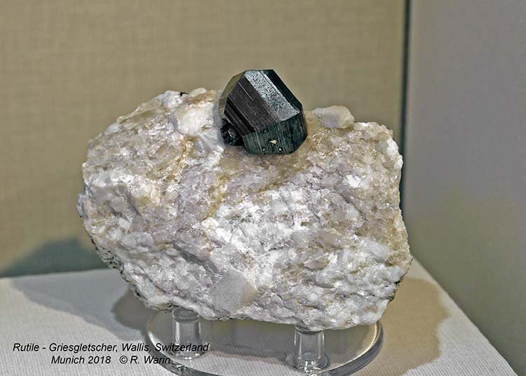 165-Rutile_30263_R.jpg