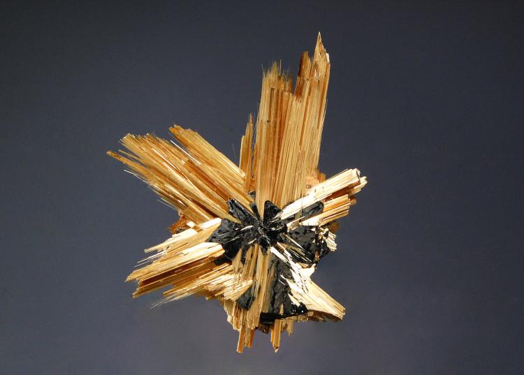 1701 Rutile.jpg