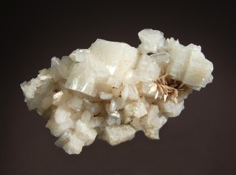 1792 Chabazite (2).jpg