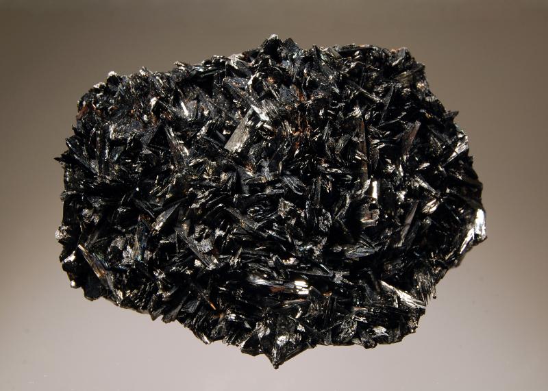 1883 Manganite.jpg