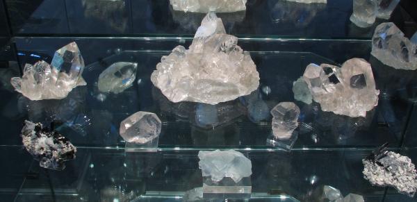 18 - Découverte Mt Blanc, sucre + fluorite.jpg