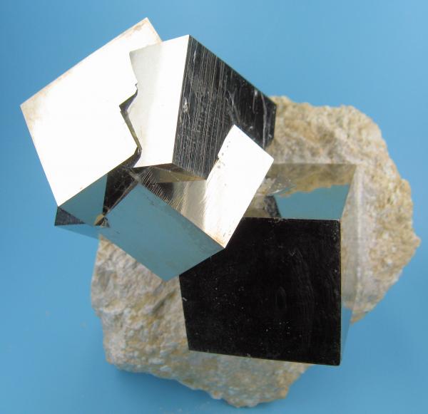 2777M-pyrite1.jpg