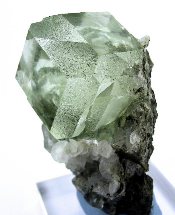 3186M-fluorite4.jpg