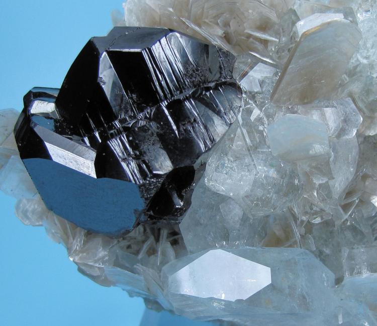 4446MC-cassiterite.jpg