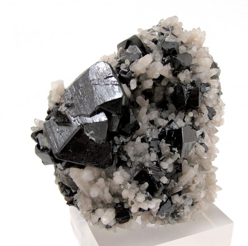 4449M-cassiterite2.jpg