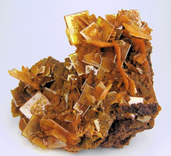 6640M-wulfenite3.jpg