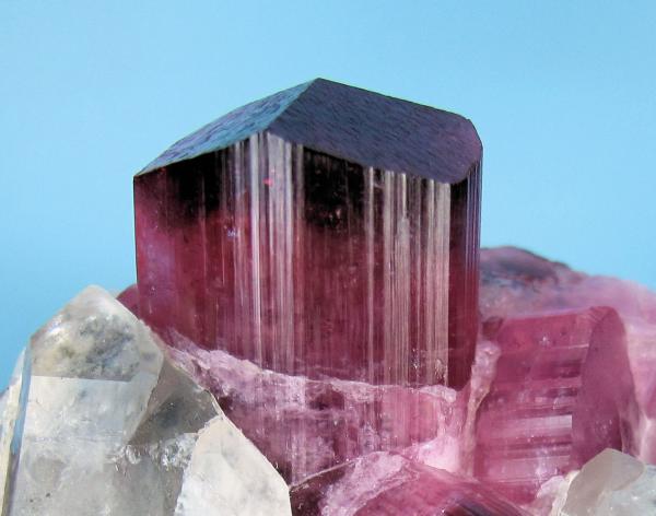 8212MC-elbaite3.jpg