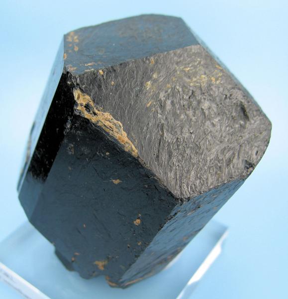 8262M-schorl.jpg