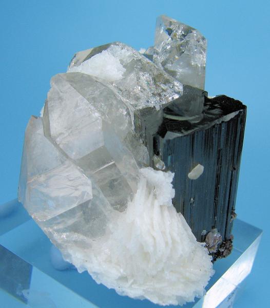 8287M-schorl2.jpg