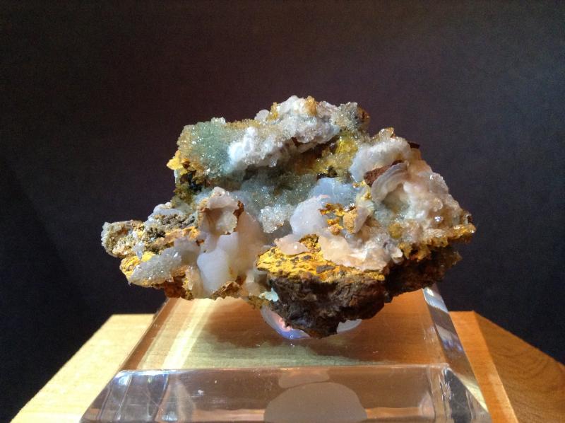 Adamite and Smithsonite.JPG