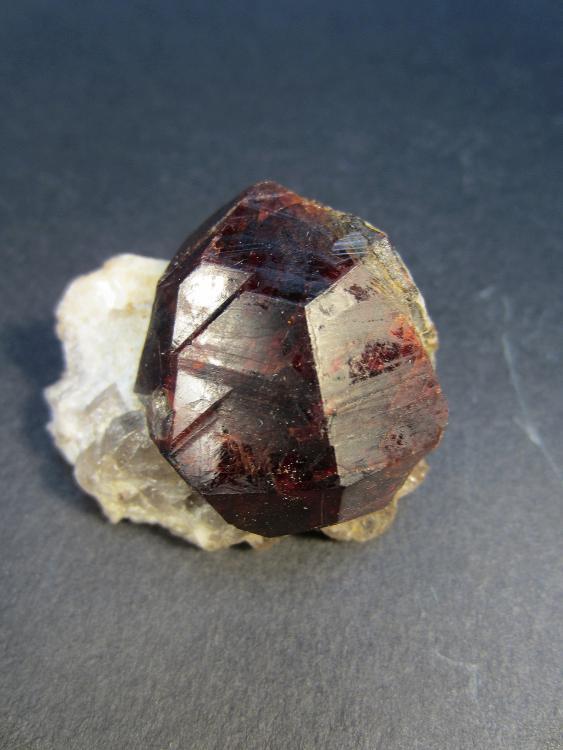 Almandine Garnet - Russell_Hampden County_ Massachusetts_USA.jpg