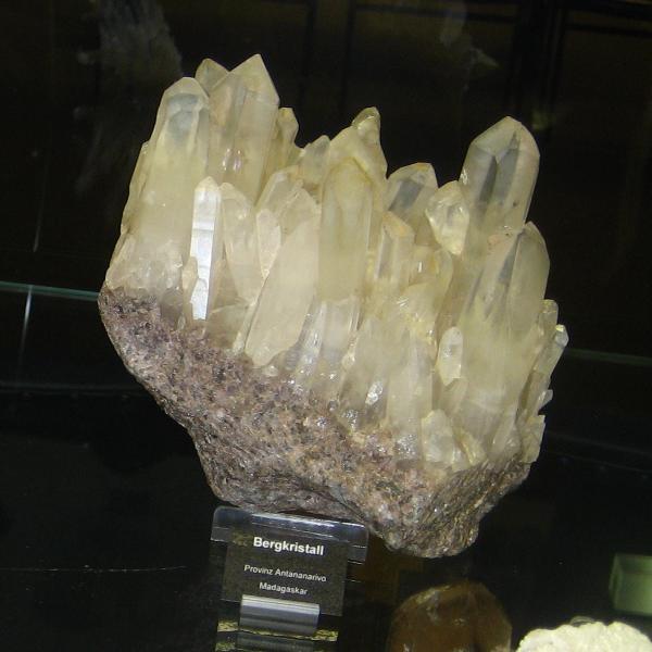 antananarivo_quartz.JPG