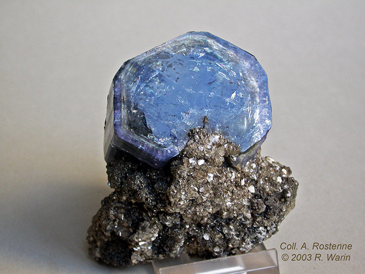 Apatite_0745-c_R.jpg