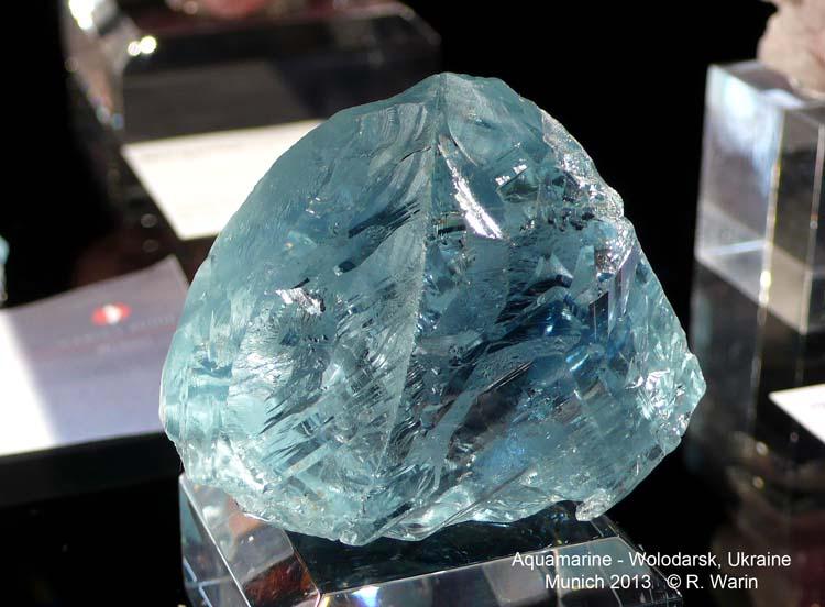 Aquamarine_80520_R.jpg