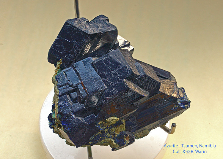 Azurite_Tsumeb#2a_R.jpg