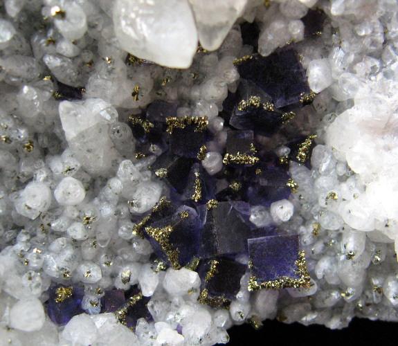 bel-wellinlimitesfluorite11.jpg