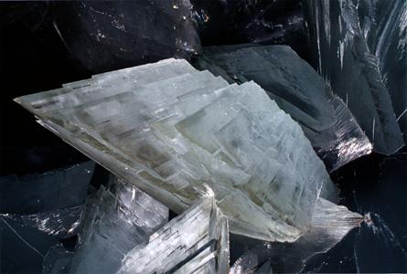 bigcrystals4.jpg