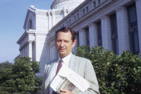 Brian Mason 1975.jpg