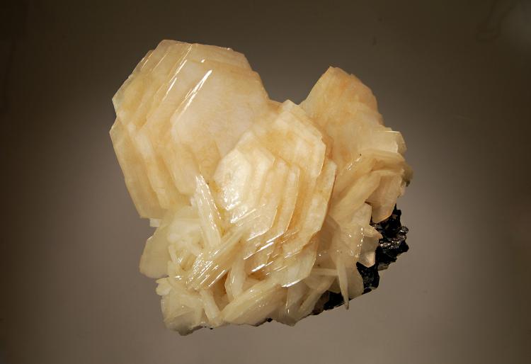 Calcite - Nikolaevskiy Mine.jpg