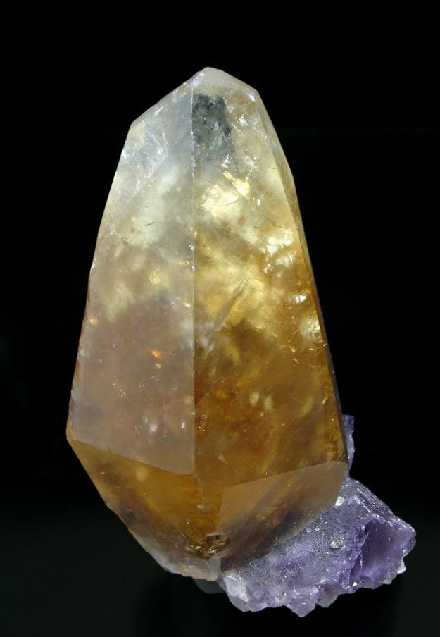 Calcite - Rosiclare level_Denton Mine_Hardin County_Illinois_USA.jpg