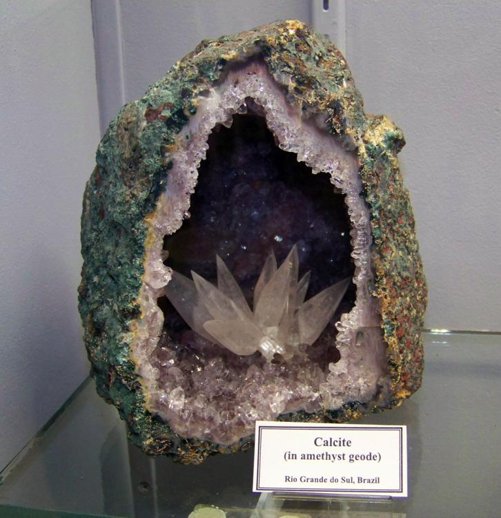 calcite-geode.jpg