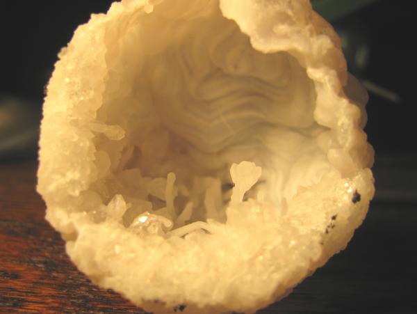 chalcedony geode oriented.jpg