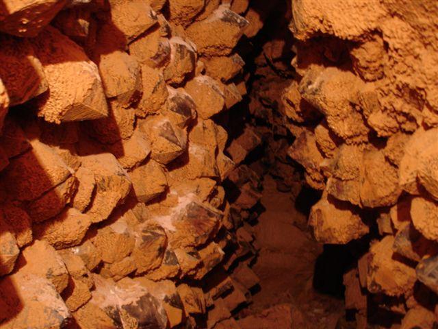 Cópia de Maraba Amethyst Mine (32).jpg
