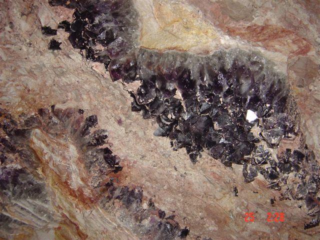 Cópia de Maraba Amethyst Mine (33).jpg