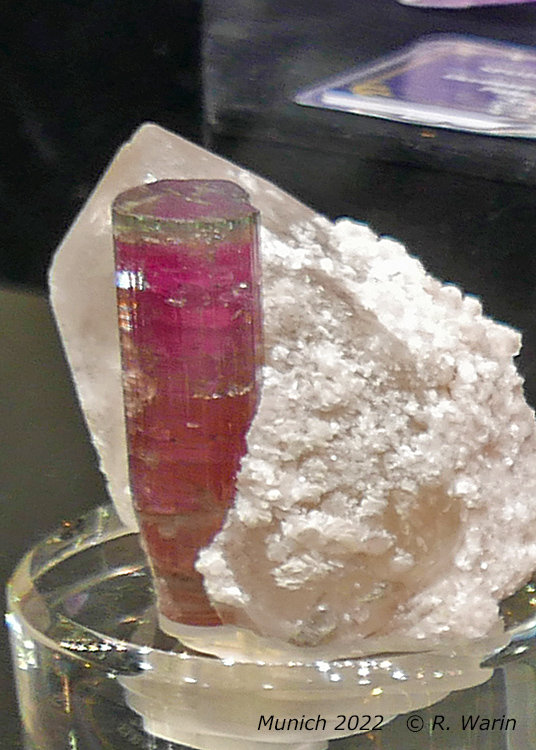 Elbaite_30481_R.jpg