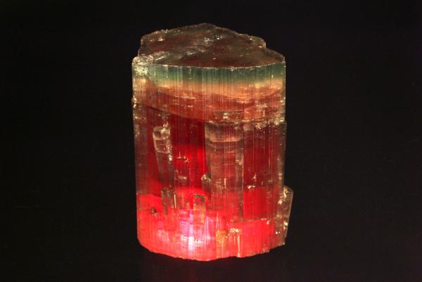 Elbaite-DM5-JAJ_GWR-sm.jpg