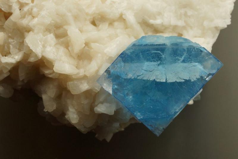 Fluorite blue 2.jpg