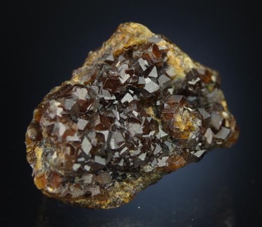 garnet andradite.jpg