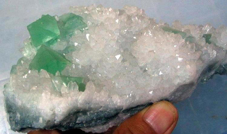 GREEN OCTAHEDRAL FLUORITE.jpg